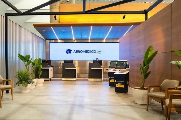 Aeroméxico estrena nueva bahía de check-in en Terminal 2 del AICM