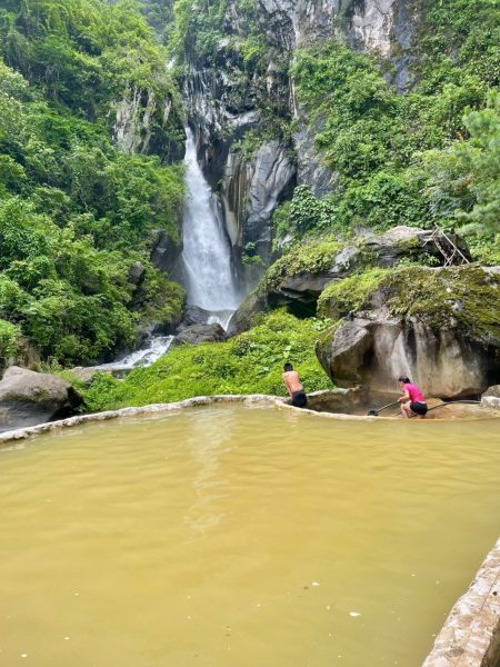 Agua Caliente, aguas termales y cascadas entre las montañas de Chiapas
