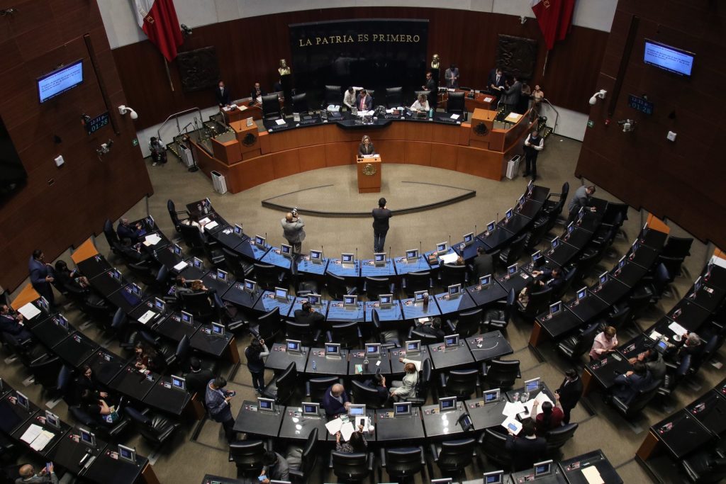 Aprueban comisiones Ley de Ingresos 2026