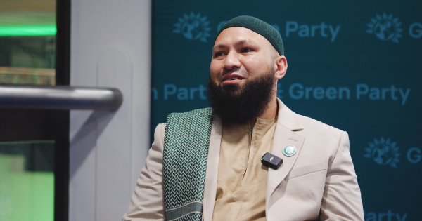 Britain’s Immigration Panic Is Manufactured | Novara Media