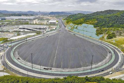 China refuerza la supervisión de los vehículos inteligentes para un desarrollo industrial más saludable