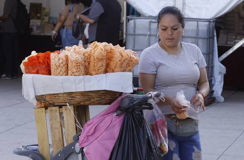Es difícil que se dé suspensión definitiva a venta de comida chatarra en escuelas: ONG