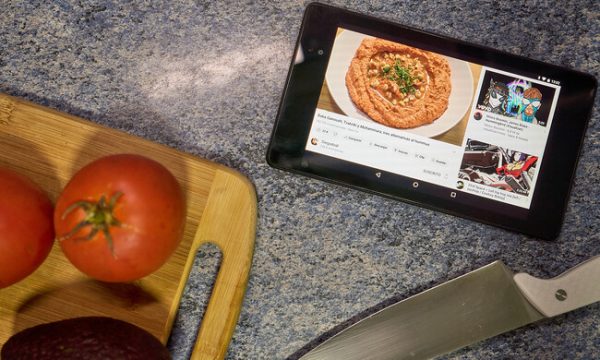 Esa vieja tablet que tienes en un cajón en realidad vale oro. Estas cinco ideas la hicieron un gadget útil para mi casa