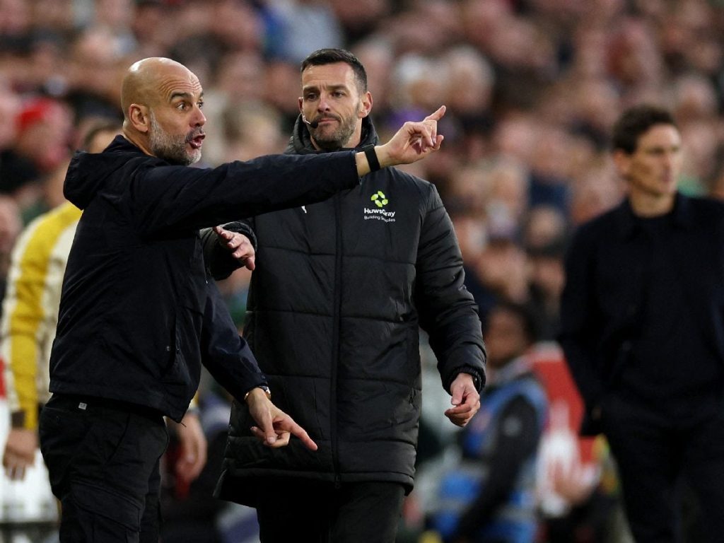 Guardiola alcanzó su victoria 250 en la Premier League