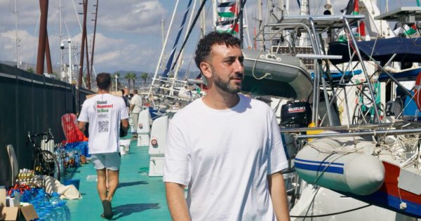 He Sido Secuestrado por Israel en Aguas Internacionales | Novara Media