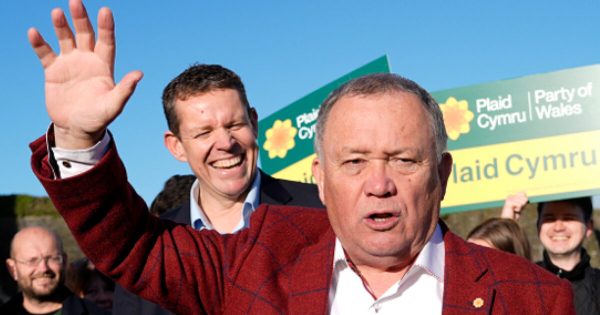 Labour Sufre un GRAN Golpe en la Elección Parcial de Caerphilly | Novara Media
