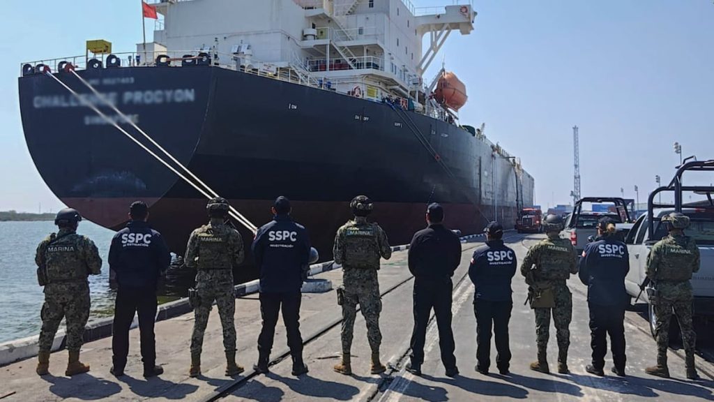 México adopta una profunda reforma a sus aduanas en medio del escándalo del huachicol fiscal