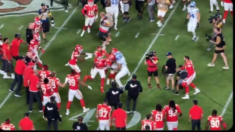 NFL: Chiefs se imponen a los Lions pero el triunfo termina en pelea