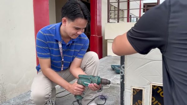 Startup filipina desarrolla panel de enfriamiento pasivo con desechos agrícolas que mantiene frescos los hogares sin aire acondicionado, incluso a 53 °C