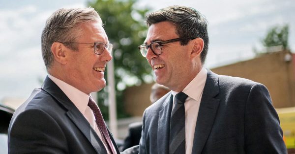 Andy Burnham No Descarta Desafiar a Keir Starmer