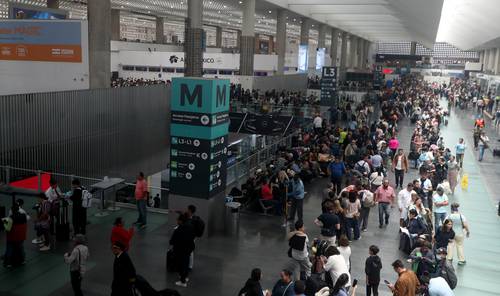 Cumple 97 años el AICM