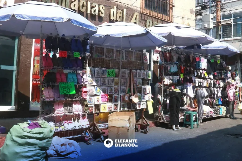 Empleo informal aumenta en octubre, supera 55% de la fuerza laboral: Inegi