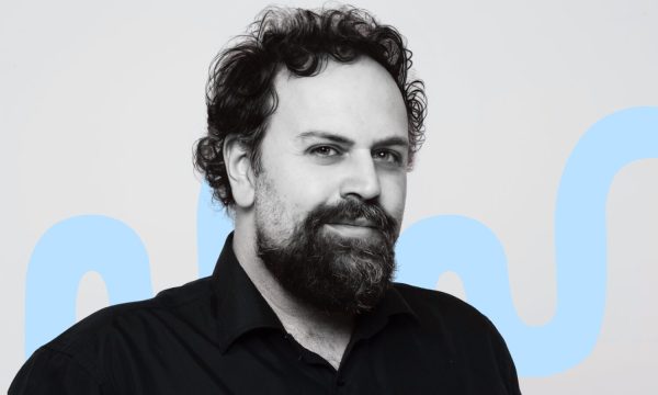 «Hoy la IA se emplea de la manera más estúpida posible porque nos embrutece»