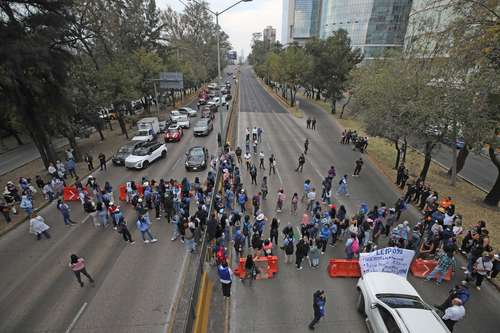 Paristas de la UPN exigen incluir renuncia de la rectora en el diálogo del lunes 24