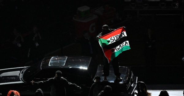 Sudán y Palestina Están Asediados por el Mismo Fantasma