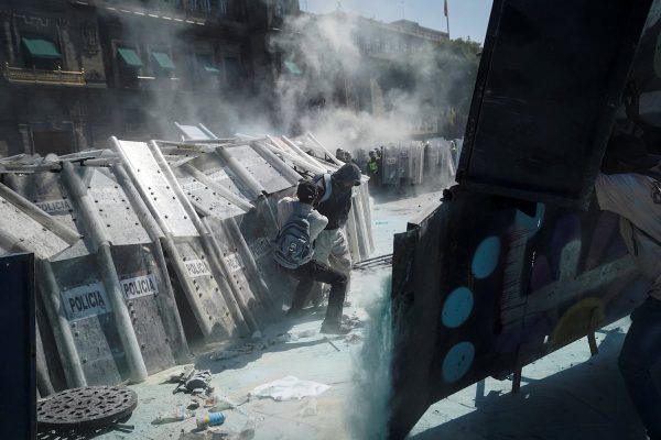 Una multitud secunda la manifestación de la generación Z en México, con escasa afluencia de jóvenes