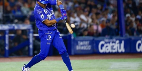 Charros pierde la última serie del año en casa ante Algodoneros