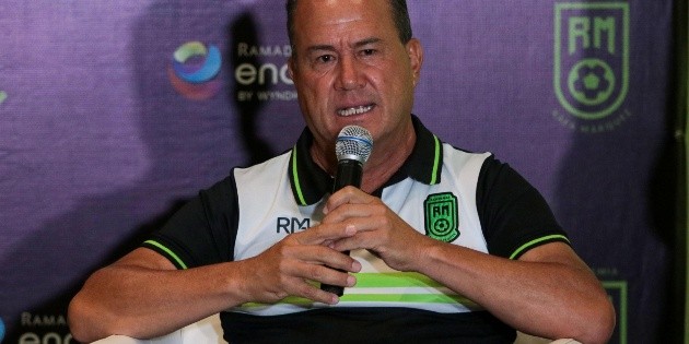 ‘Chicharito’ fue clave para el buen momento de la ‘Hormiga’ González, asegura Efraín Flores