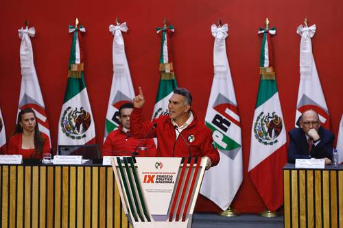 “El PRI es inmortal”; vamos por la presidencia en 2030, afirma Alejandro Moreno