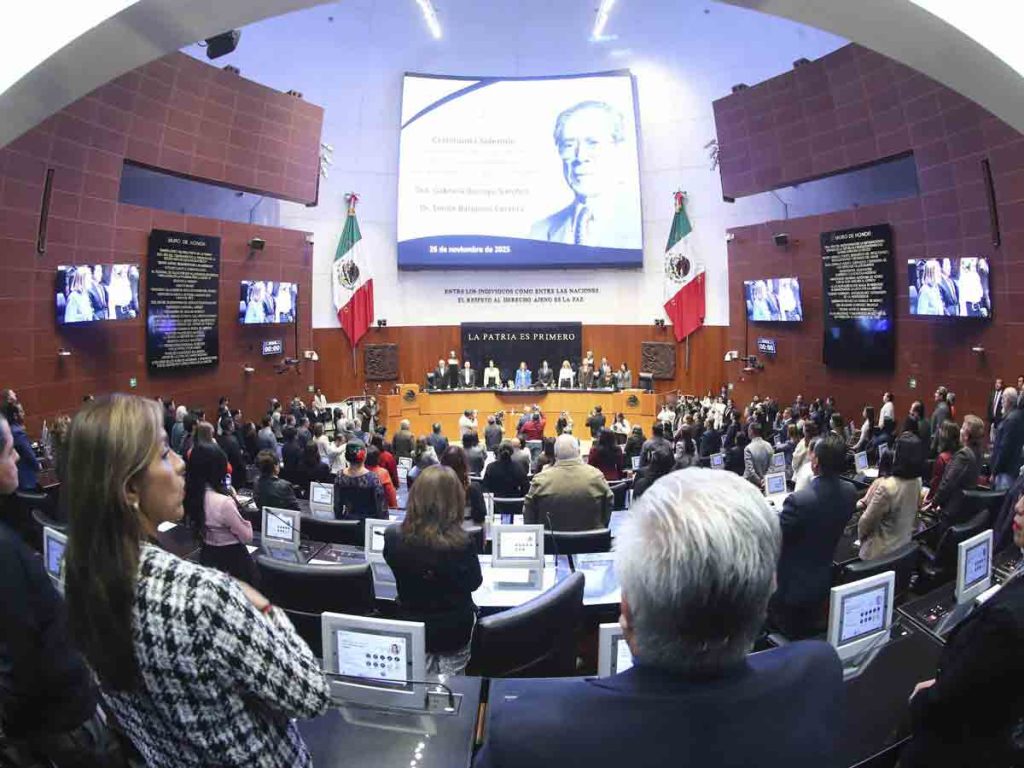 En fast track, elegirán nuevo titular de la FGR; relevo exprés