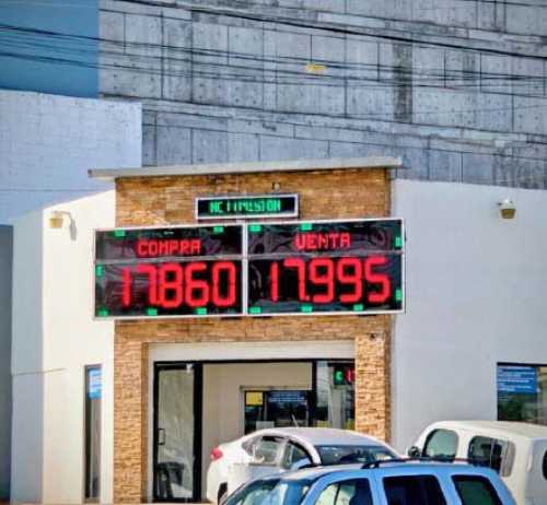 Peso rompe piso de 18 por dólar