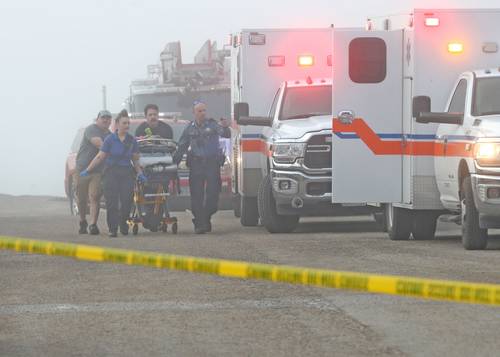 Se estrella en EU avioneta de la Marina; 5 fallecidos