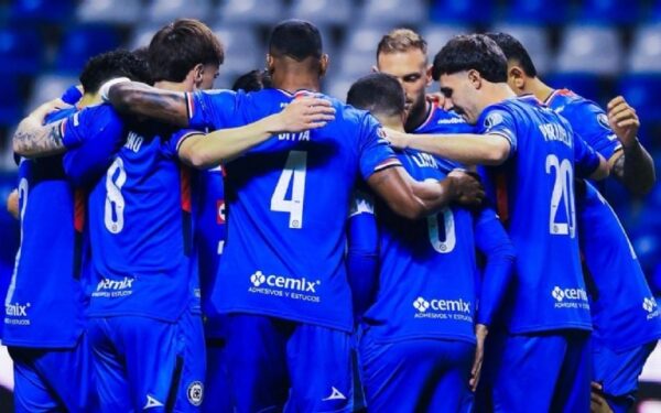 Así jugaría Cruz Azul con todas las bajas que tendría para el Clausura 2026