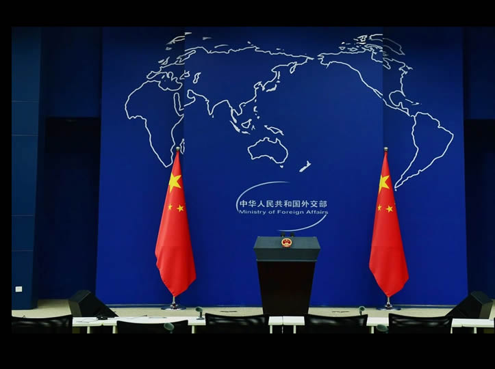 China exige a EU liberar de inmediato a Nicolás Maduro y a su esposa