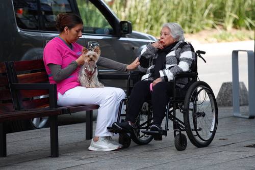 La Jornada: Empezará etapa de envejecimiento avanzado en 2030, prevé Conapo