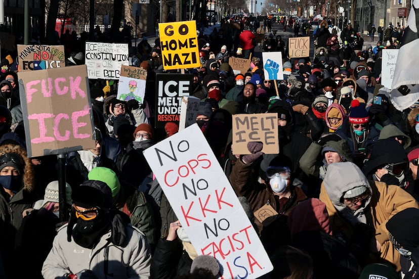 La policía migratoria de Trump mata a tiros a un hombre en Minneapolis