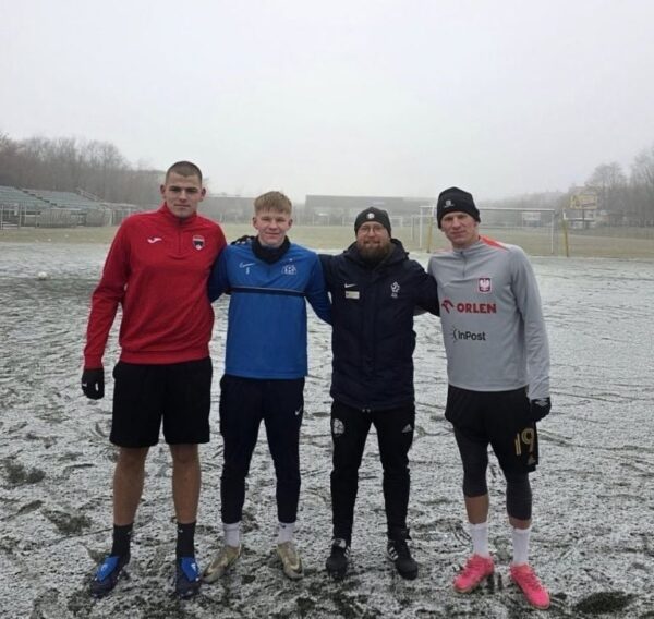 Por fin aparece Mateusz Bogusz pero fuera de Cruz Azul