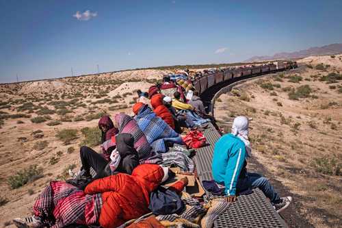Represión de Trump reduce flujos, pero ignora origen de la migración