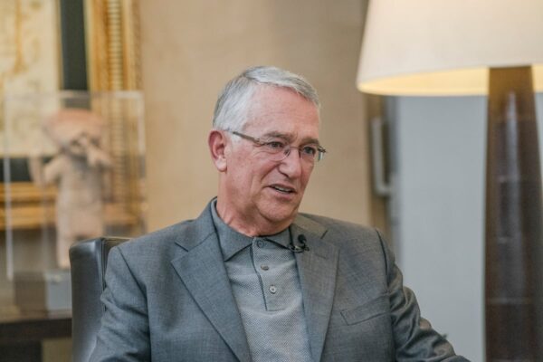 Salinas Pliego deberá saldar sus deudas con Hacienda esta semana