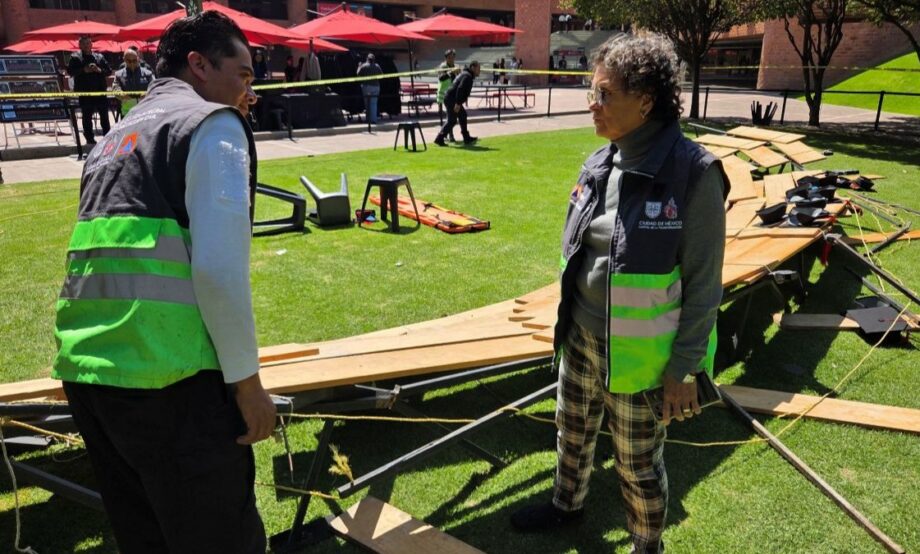 Colapsa templete en Universidad Iberoamericana; 33 alumnos lesionados