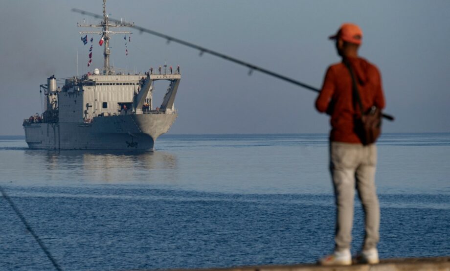 Cuba recibe segundo envío mexicano con ayuda humanitaria