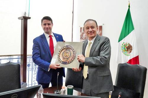 Durazo posiciona a Guaymas en alianza con EU