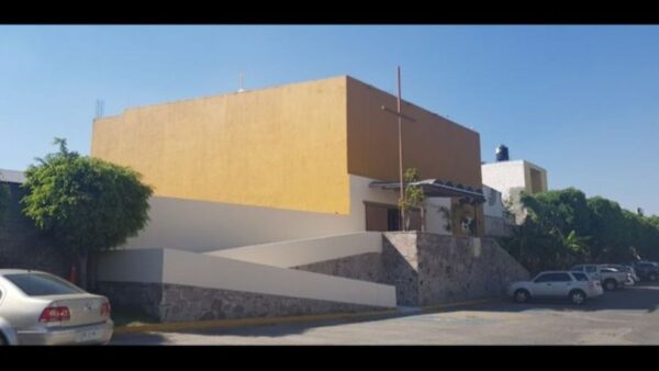 EUA investiga a sacerdote de Guadalajara por presuntos nexos con el CJNG