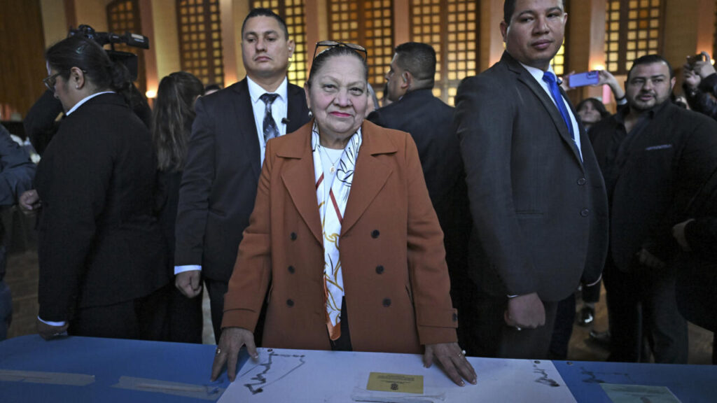 La ONU vincula a la fiscal guatemalteca Consuelo Porras con al menos 11 adopciones irregulares.