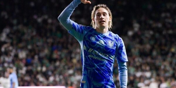 Marcelo Flores cambia a México por Canadá