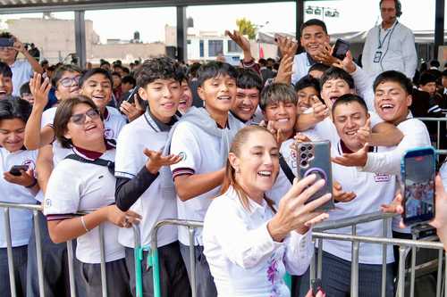 Cabeza fría ante los dichos del magnate, insiste Sheinbaum