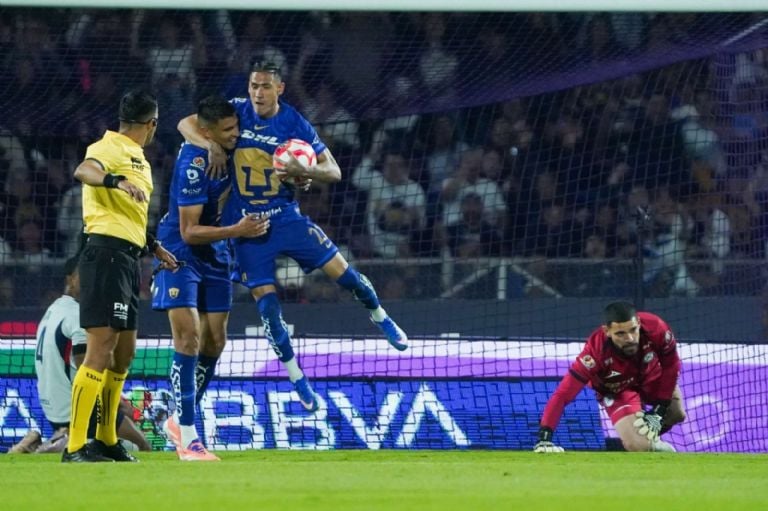 Cruz Azul: Larcamón estalló contra el arbitraje, ¿de quién fue la culpa el empate?