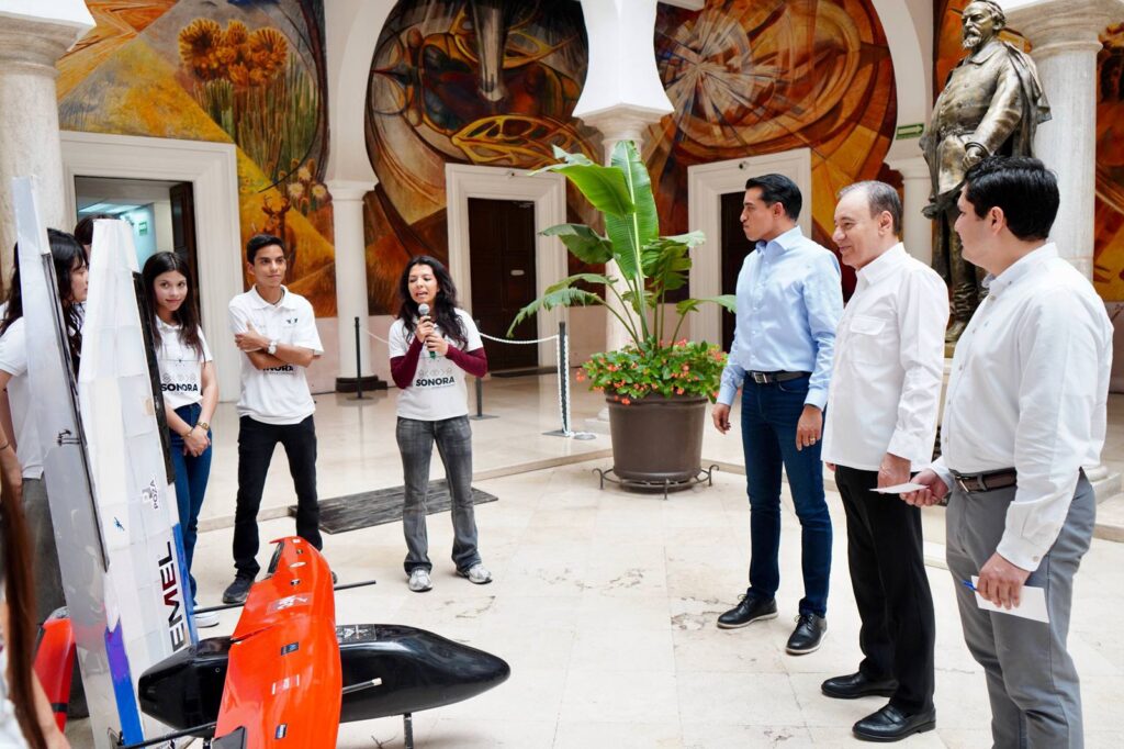 Destacan estudiantes del ITH en competencia AeroDesign México 2026