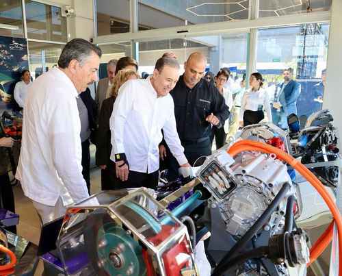 Durazo hace a Sonora líder manufacturero en la frontera norte