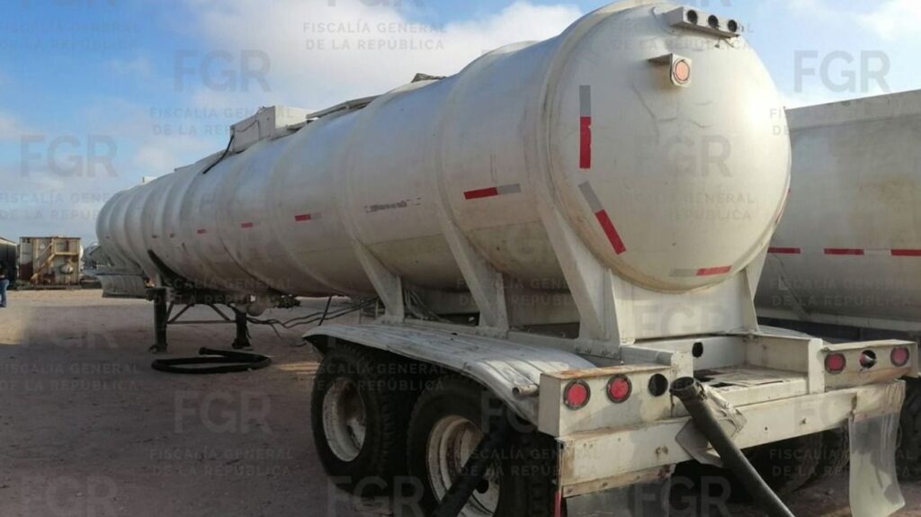 FGR asegura más de dos millones de litros de hidrocarburo en Tamaulipas