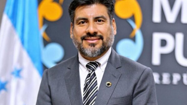 Honduras: Congreso suspende al fiscal general para iniciar juicio político