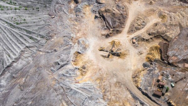 Identifican dos cuerpos más de mineros desaparecidos en Sinaloa