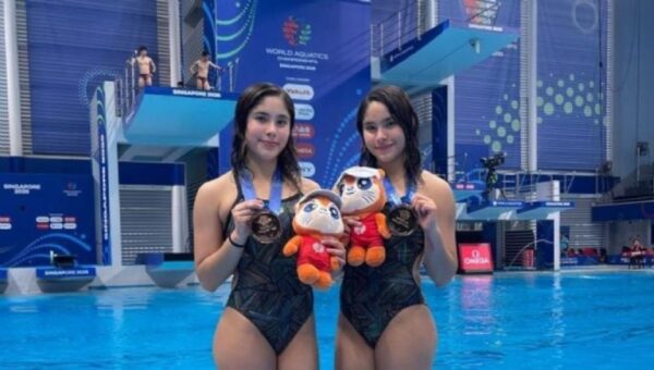 Mía y Lía Cueva brillan en la Copa Mundial de clavados y dan bronce a México