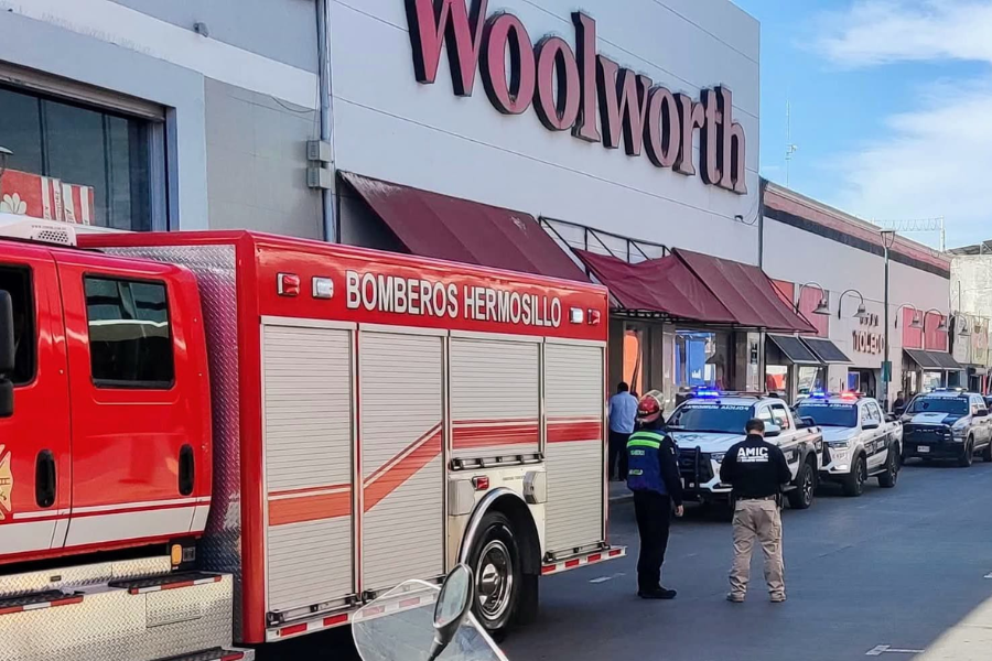 Movilización en el centro de Hermosillo por estruendo en transformador eléctrico