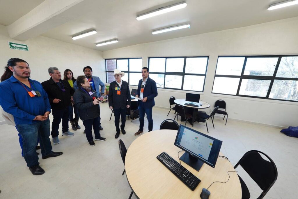 Programa de Bachillerato acerca educación media superior a hogares sonorenses