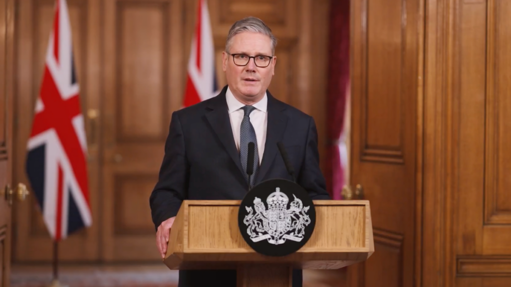 Reino Unido autoriza uso de bases a EUA en ofensiva vs. Irán